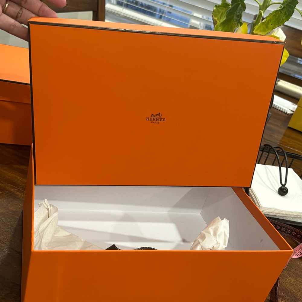 Hermes Box